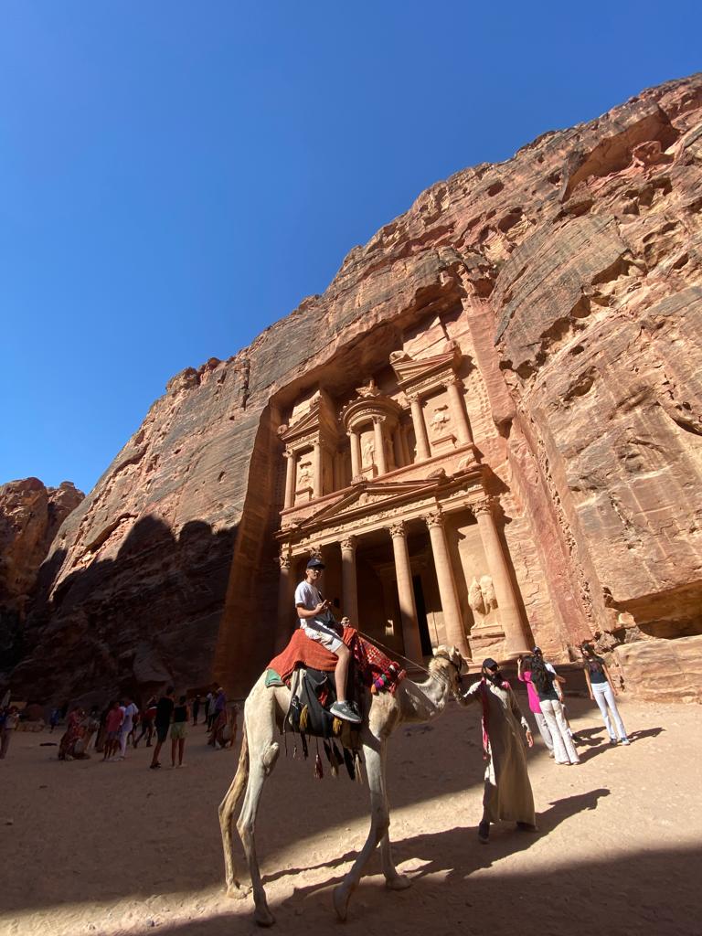 0a682968-8049-4473-90f3-60a86f4327ec