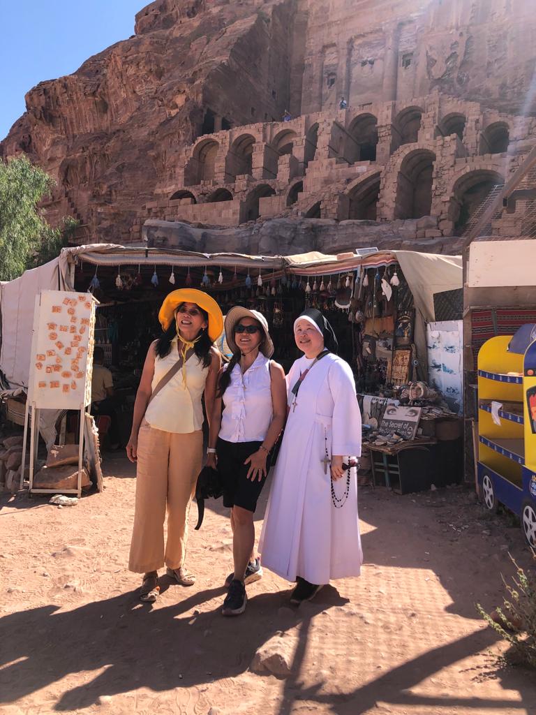 12d121b1-093e-4c13-8f10-edd2735594e7