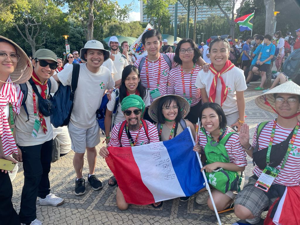 21d71637-39a0-48f3-9fee-110e5ba76486