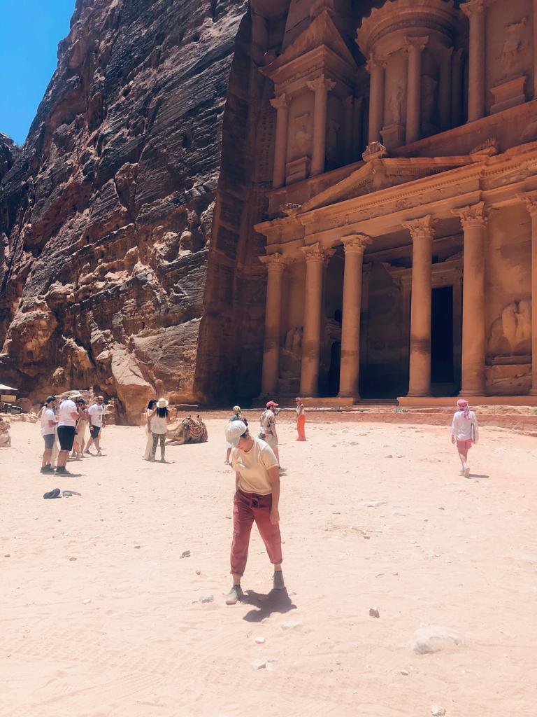 37fdd4ea-463c-4c10-ad61-b7bd9b58dfdc