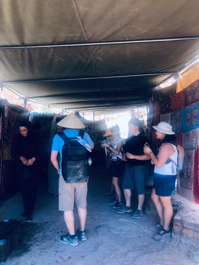 55925ef0-743f-45eb-82a5-a7f305b8b26d