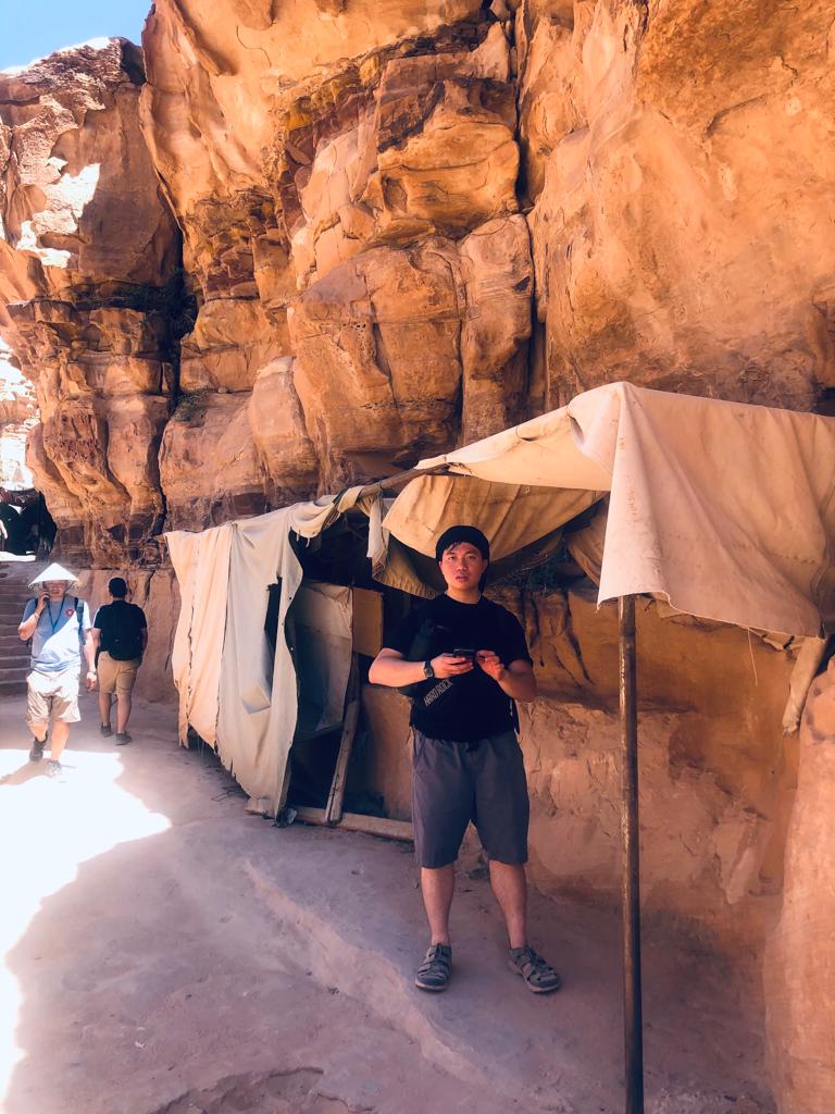 61f11528-ff6d-4c04-a794-e6acfeadee04