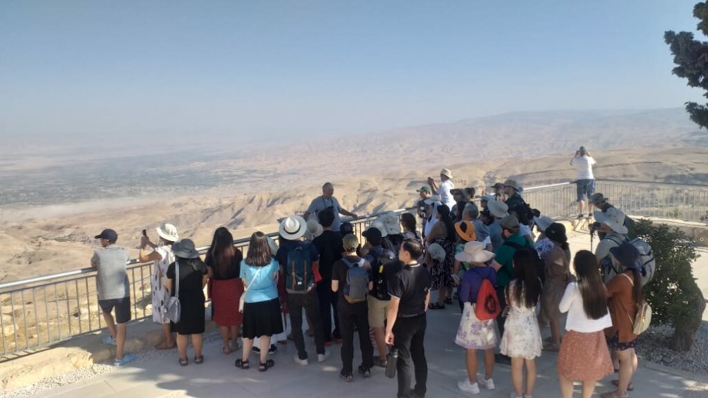 7330bc27-44ff-41ec-8447-481a7ea19eb3