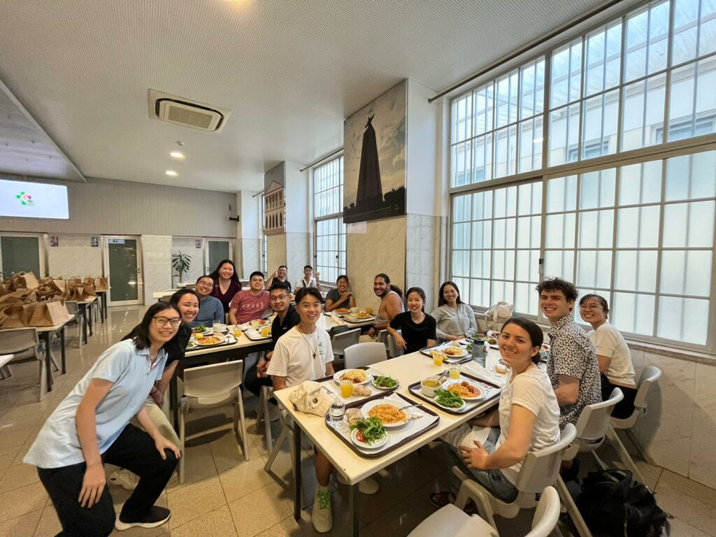 afa0b111-9aca-4135-ad9c-40dac7929bd8