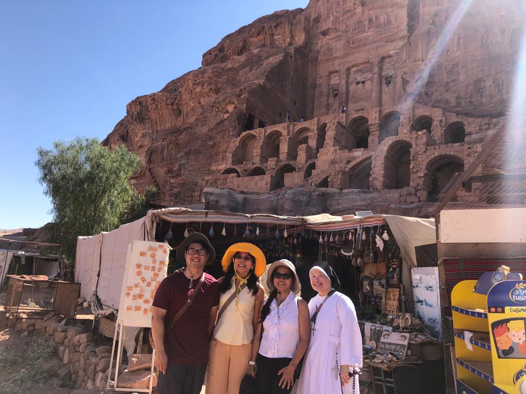 c3108ca2-5b8a-4970-8695-e990e0575674