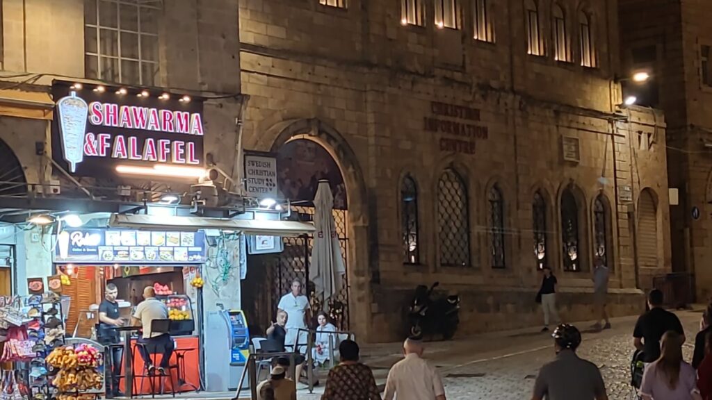 e6bdece3-c50d-4c0c-948e-27f9b2be74c0