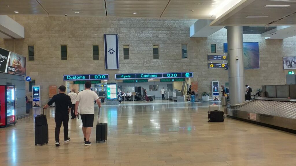 f1dca935-84a7-4954-8b18-90668a6ed4d3